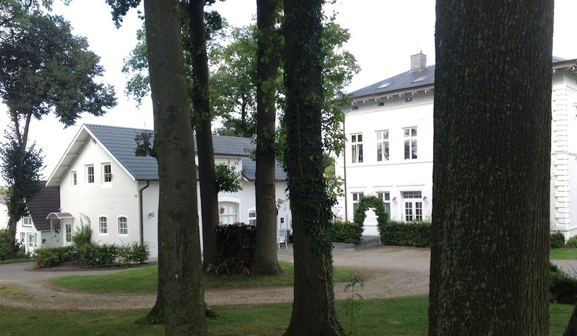 Hotel Bess Albersdorf | Ferienwohnungen im Kutscherhaus und im Herrenhaus